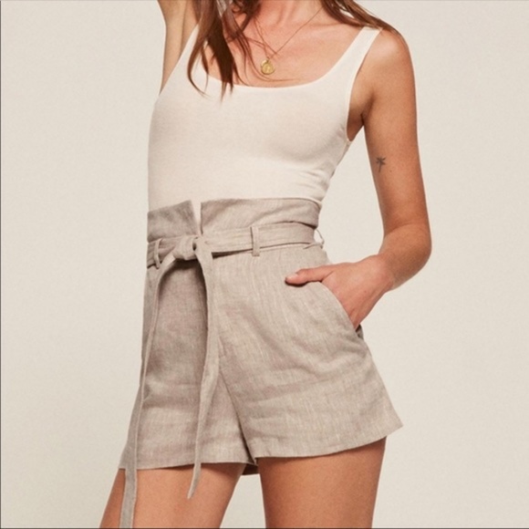 Reformation Pants - Reformation Khala Linen Shorts size 4
